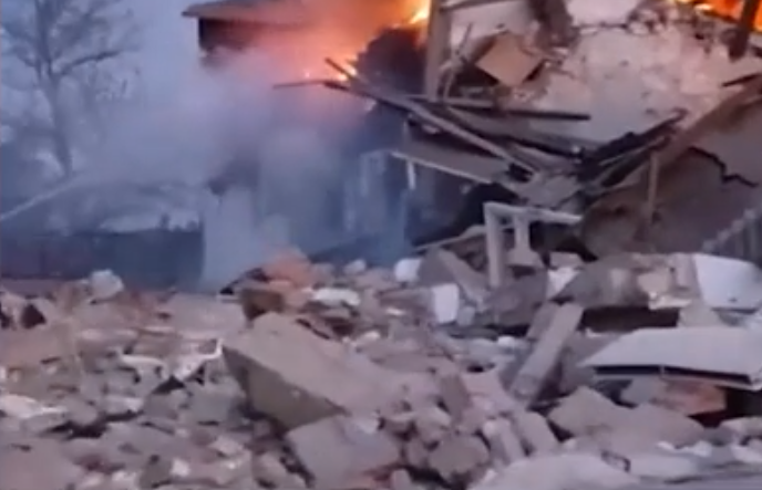 При обстрелах ДНР, произошедших 14 апреля, число пострадавших возросло до 10 человек