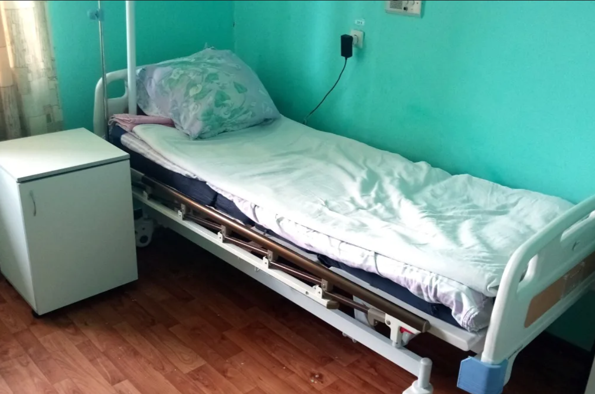 Куда можно унести вещи, кроме церкви, чтобы они реально пригодились малоимущим