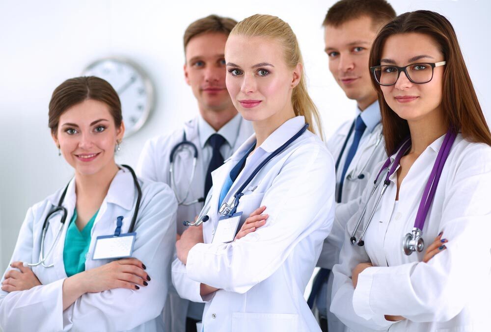 В России хотят бороться с врачами - "недоучками"