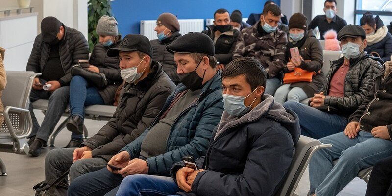 **Рособрнадзор открывает новые возможности: проверка устной речи на экзамене для мигрантов**