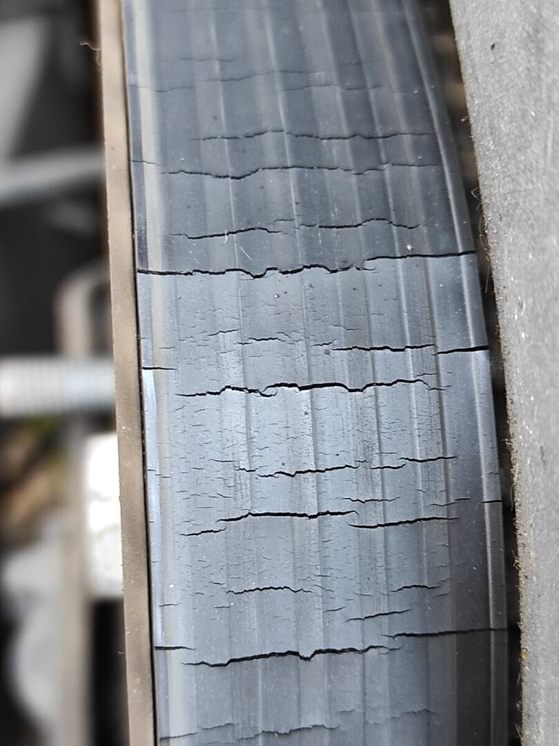 Замена ремня ГРМ на Лада Ларгус