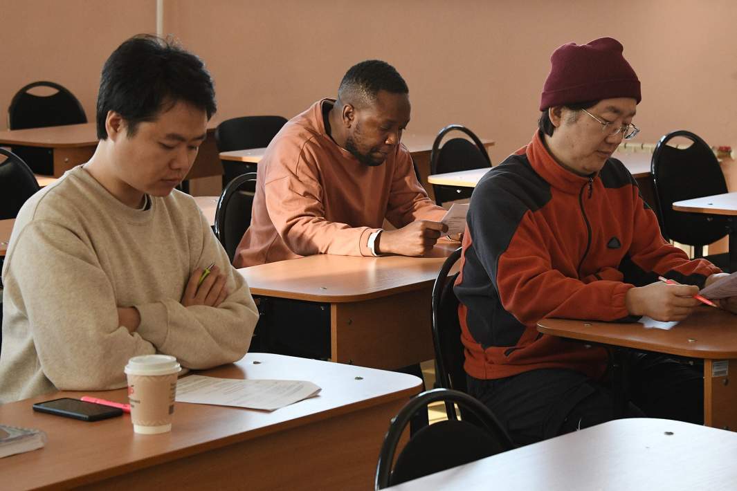 Высшее преобразование: за что уволили ректора Института русского языка