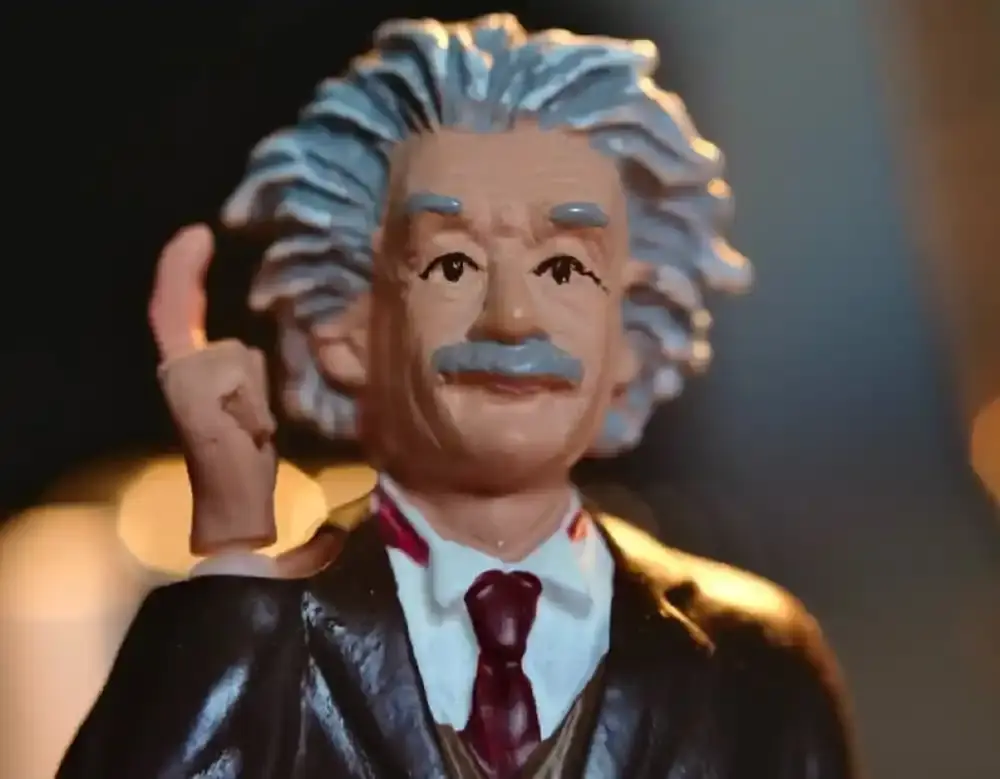 Блестящие жизненные высказывания от Альберта Эйнштейна.