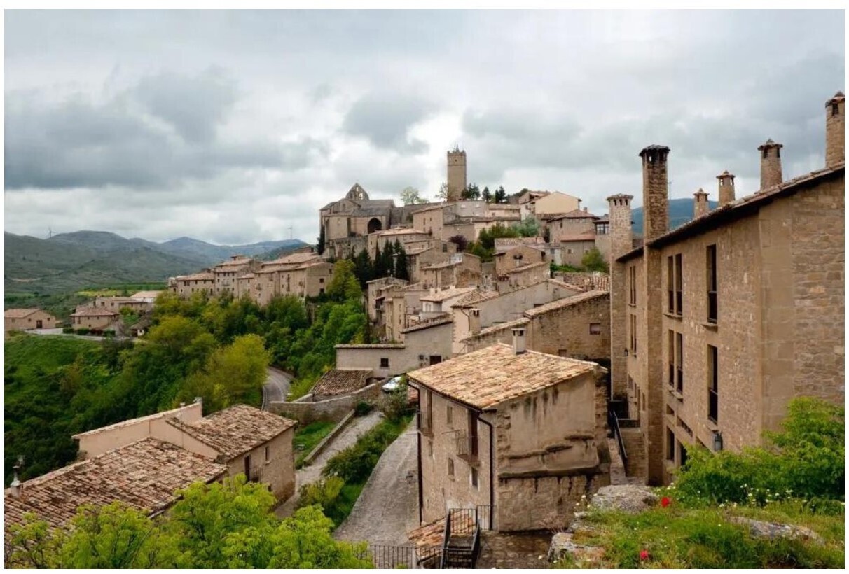 Обзор самых красивых средневековых деревень Испании.