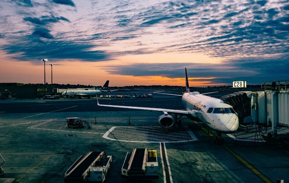 Незабываемое путешествие на борту самолета. Как долететь с комфортом