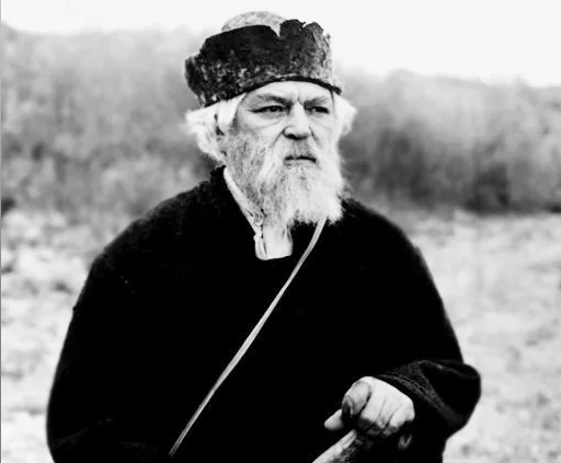 Отец Сергий, вообще-то, дезертир