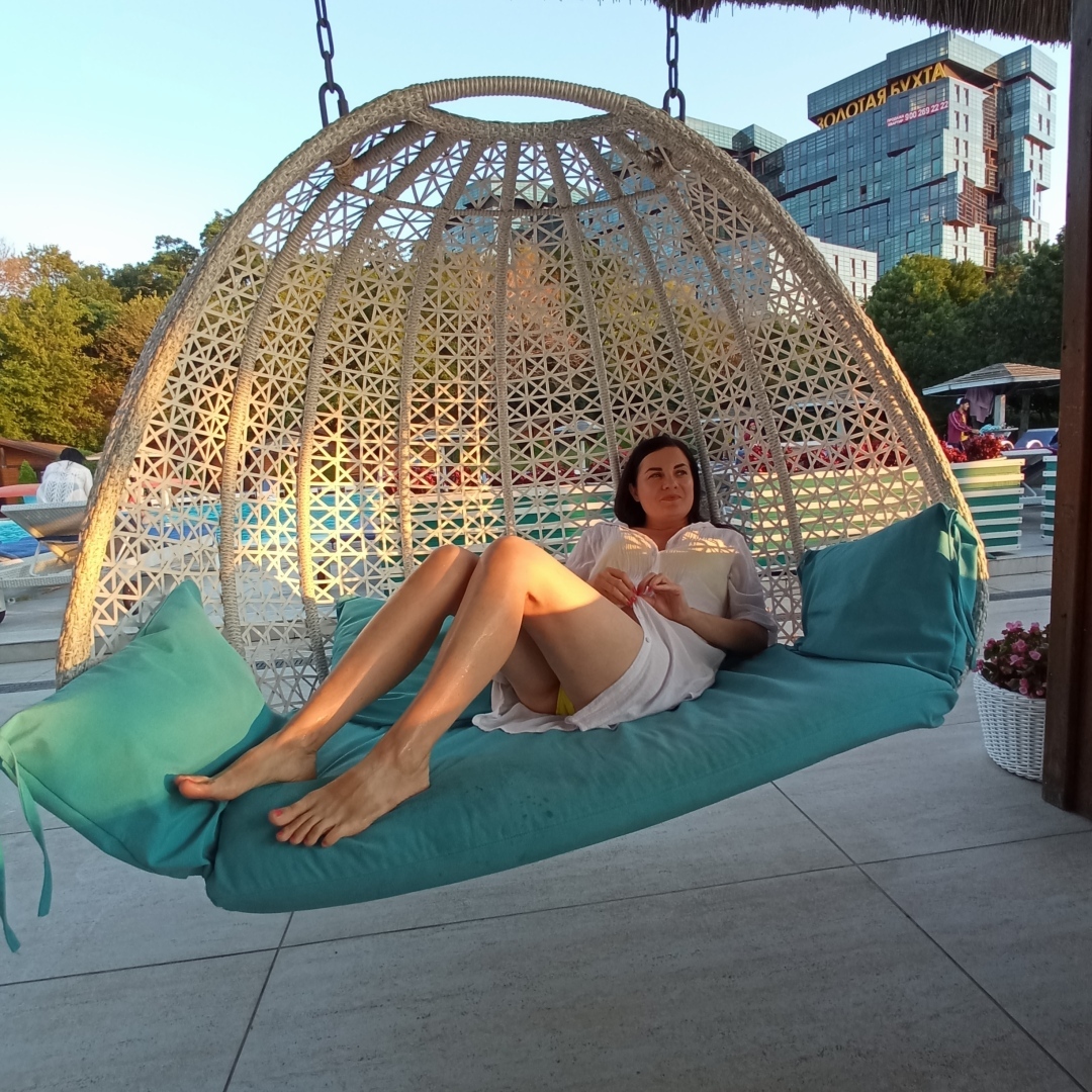 Обзор платного пляжа Золотая бухта в Анапе.