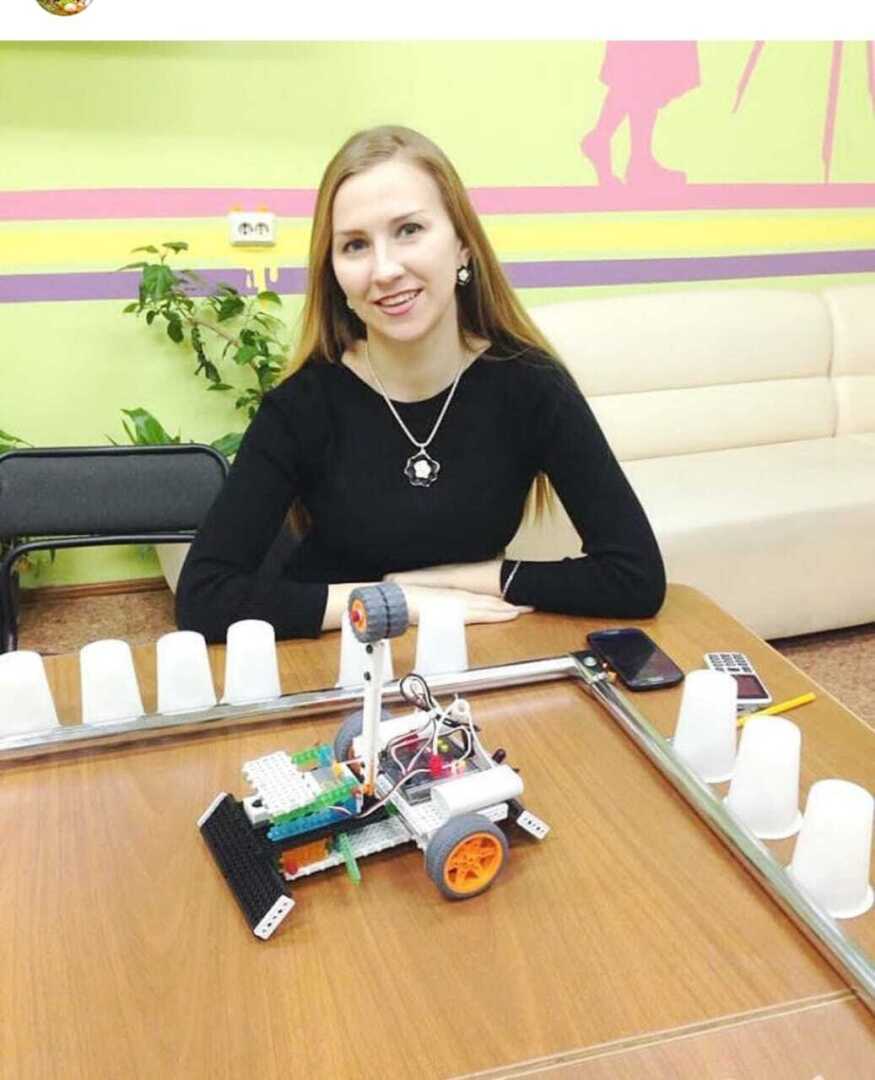 Я работала под камерами. Дети обманывали, камеры меня часто выручали