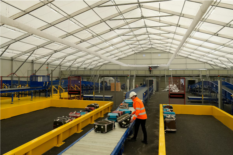 Олимпийские игры в Париже могут столкнуться с нехваткой подрядчиков по обеспечению безопасности