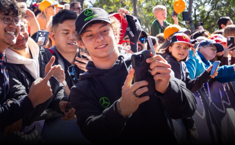 Заменит ли Антонелли Сарджента в Williams в 2024 году?