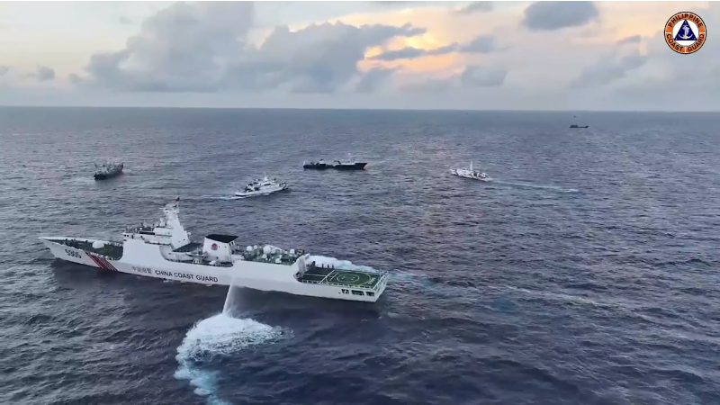 Следующая война в Азии может быть спровоцирована ржавым военным кораблем на спорном рифе