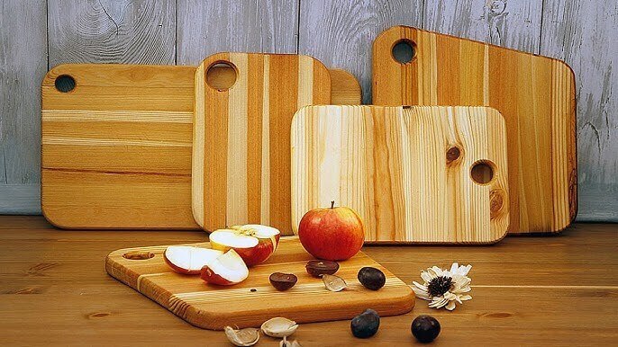 Поместите разделочную доску в холодильник! Вы обязательно скажете спасибо за эту хитрость!