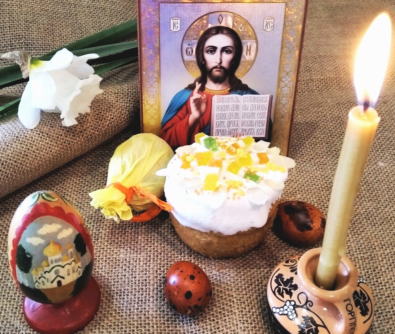 Как я пасхальные куличи и яйца освещаю, не посещая службы в Храме