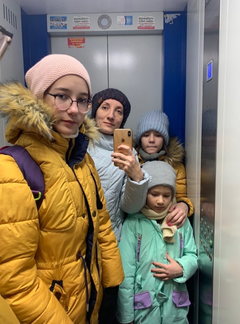 Очень нужна помощь каждого в идее костюма для бега. Будет моментами смешно, но отнеситесь серьёзно.