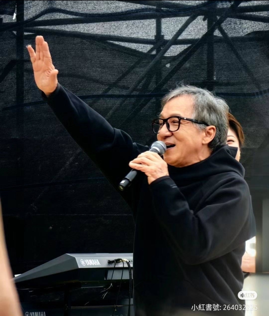 Вот человек, упорству которого я реально завидую и на кого хотел бы быть похожим. Я стараюсь!