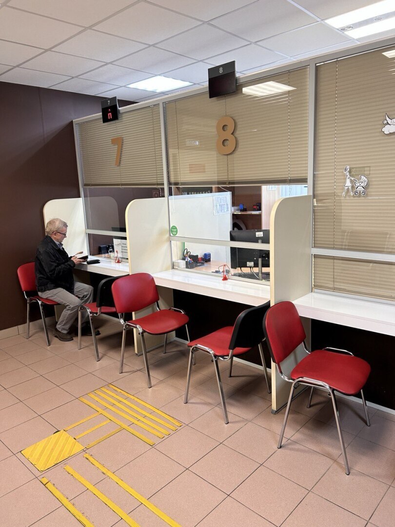 Выгодно ли банкротство через МФЦ? И кому оно подходит