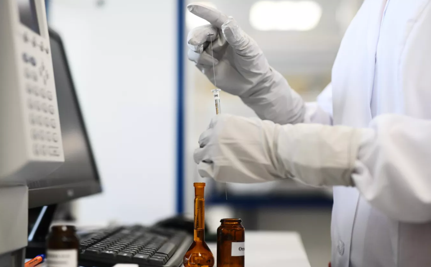 Врач Мазус: в РФ число заражений ВИЧ-инфекцией составило меньше 55 тыс в 2023 г