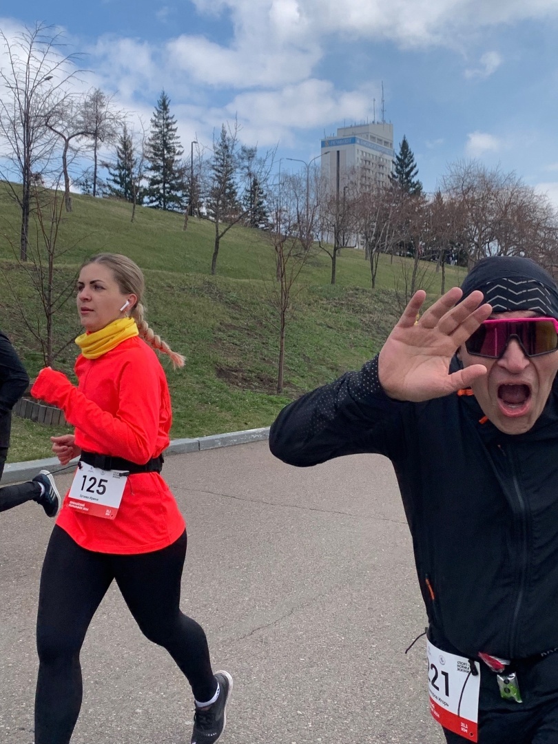 Порой мой отдых выглядит, как большой напряг или мой беговой Мир, Труд, Май!