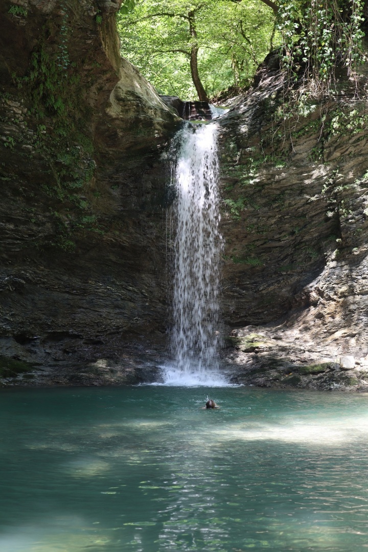 Ажекские водопады в Сочи, подробно как самому добраться
