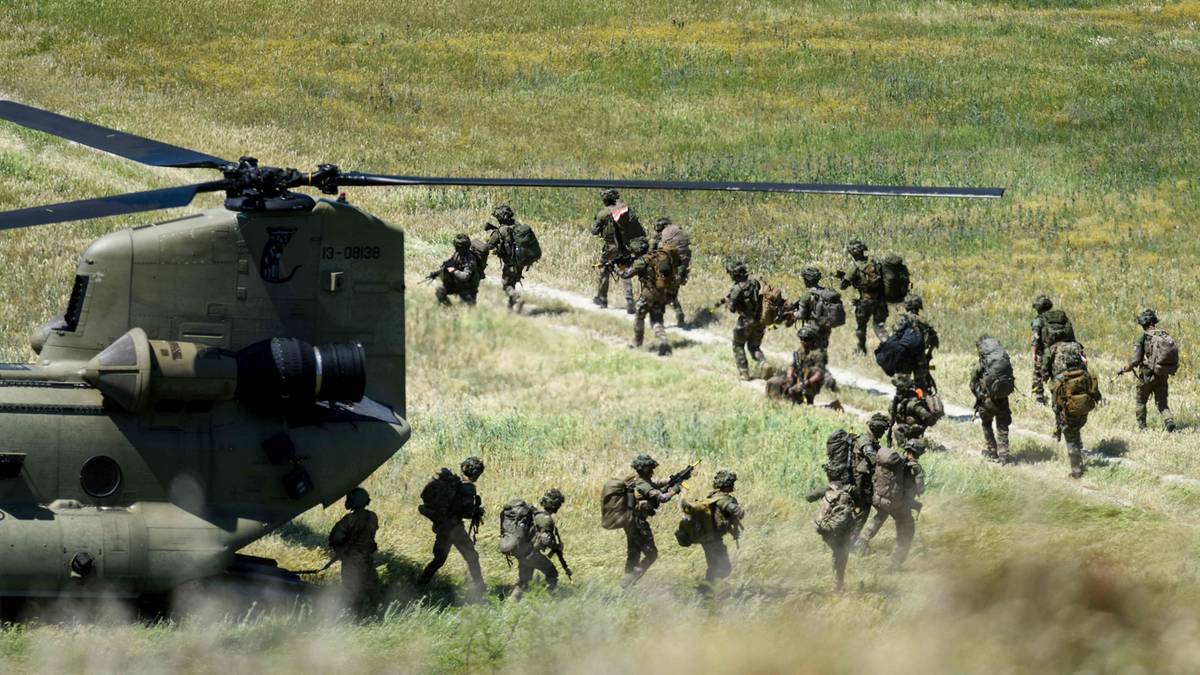 Итальянские солдаты на фронте в Украине? Министр обороны Италии: Наша позиция не меняется