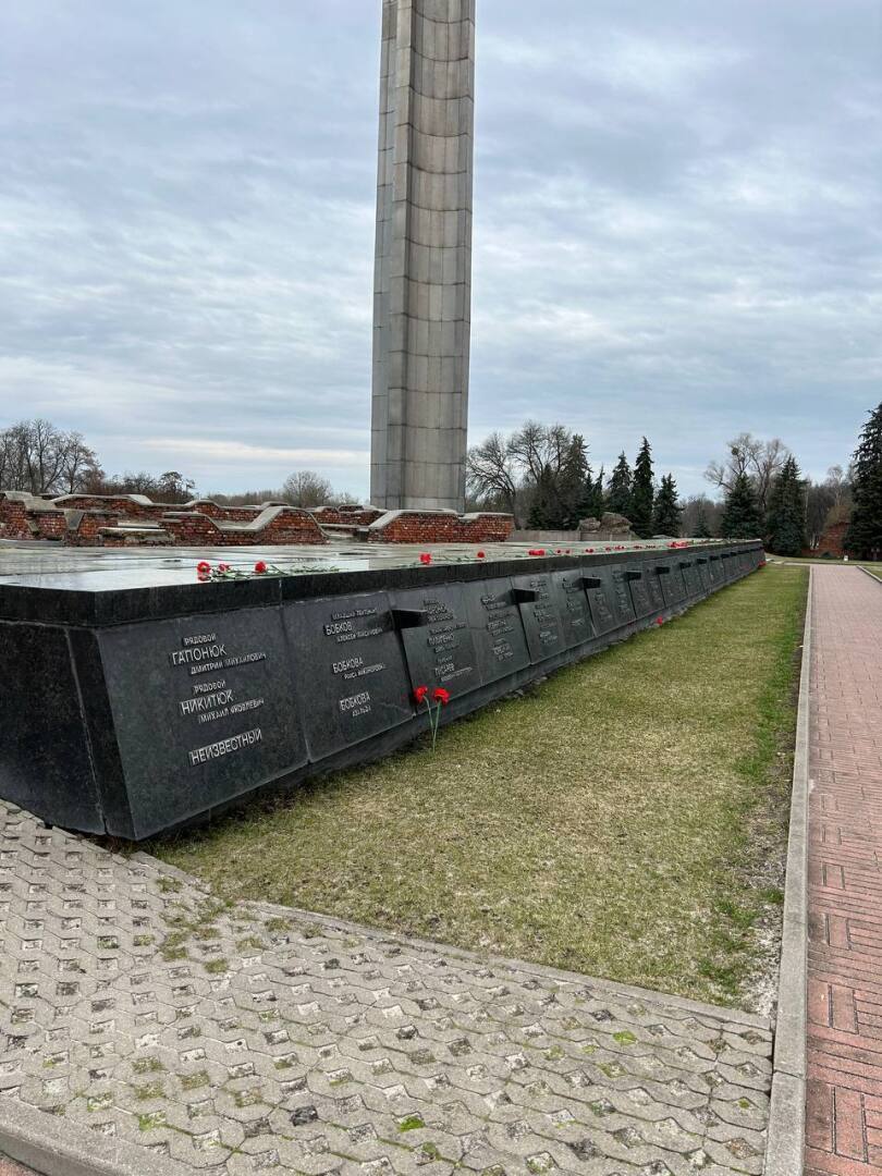 Поездка в Брестскую крепость: история от местных жителей и фотографии из личного архива