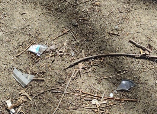 Опасная детская площадка. На такой даже не хочется гулять