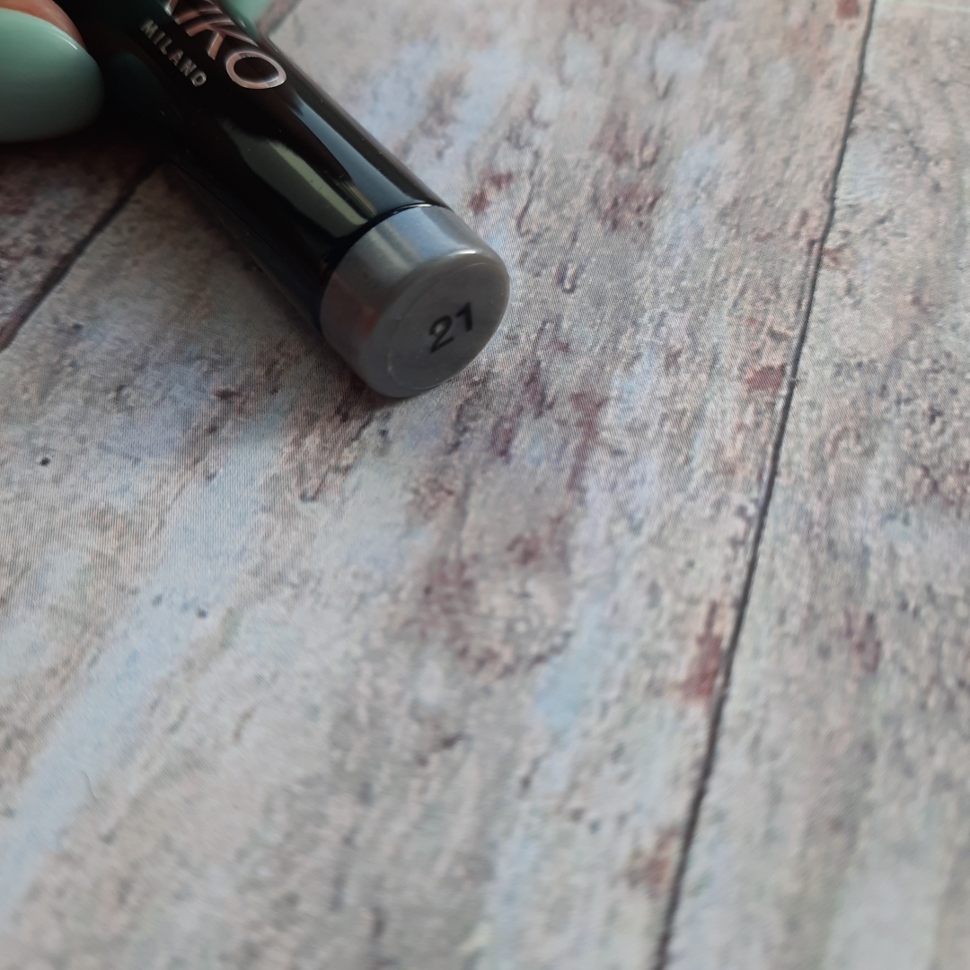Моя покупка через приложение Золотое Яблоко. Тени-карандаш для век KIKO LONG LASTING STICK EYESHADOW