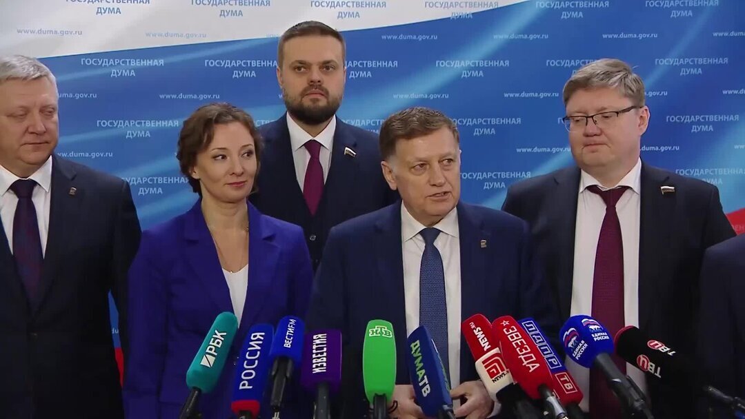 Он дан нам Богом, мы счастливы быть современниками! Он знает цену труду и дружбе..