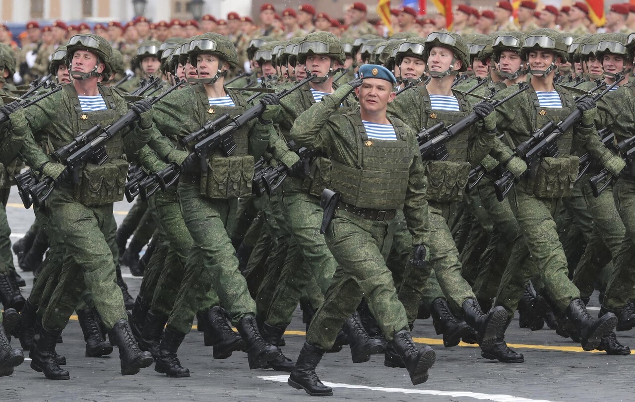 «Никто нам не будет угрожать»: Путин