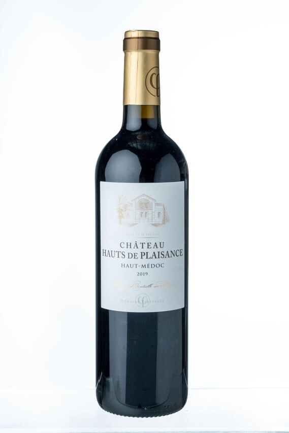 После дорогих праздников наш винный эксперт рекомендует четыре недорогих сорта Бордо, которые вы можете оставить себе на некоторое время