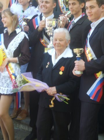 Более полувека посвятила свою жизнь работе в школе № 65: моя учительница физкультуры Никифорова Надежда Васильевна – идейный педагог от Бога