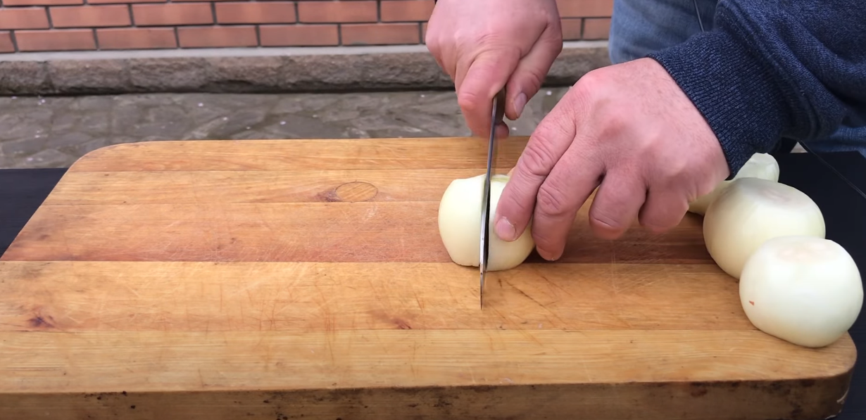 Как я мариную мясо для шашлыка. Очень просто и удивительно вкусно