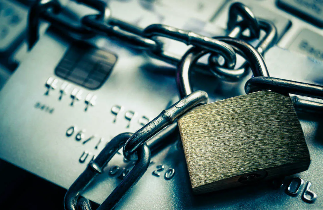 Почему арестовали счета в банках и что с этим делать. рекомендации юристов экспертов