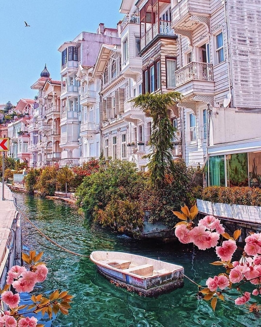 Сегодня про Стамбул.