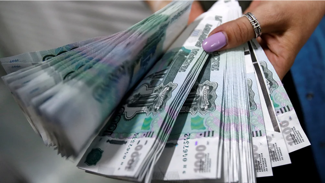 Назван самый популярный вид взятки в России