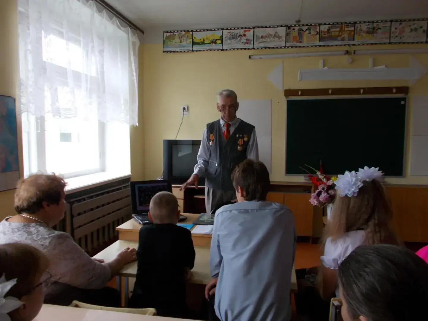 Так, что же бьет по качеству образования в России?