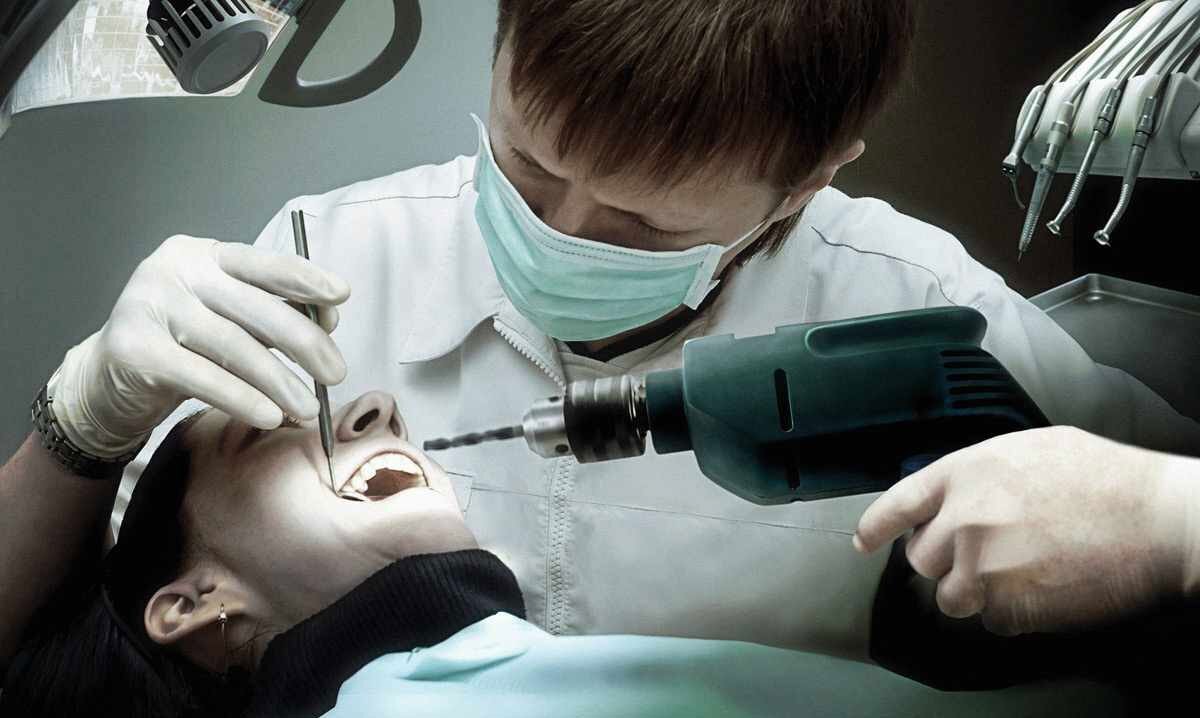 Как нас разводят стоматологи – юридические советы, как этому противостоять