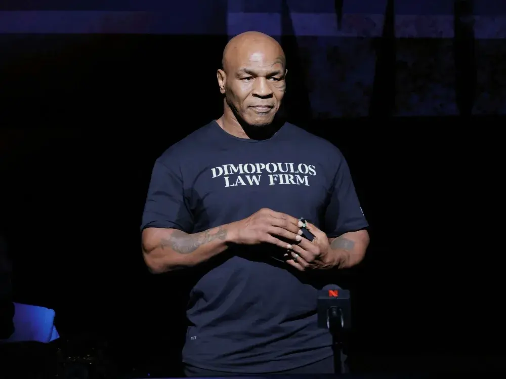 Майк Тайсон откладывает возвращение на ринг из-за проблем со здоровьем: шоу-бой против Джейка Пола перенесен