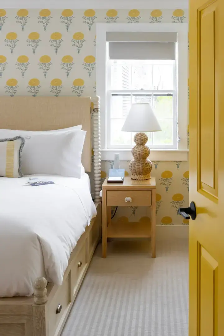 От официанта до гостя в отеле Grande Dame в Нантакете