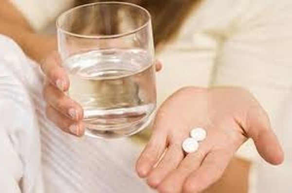 Чем запивать лекарство. Влияние различных напитков