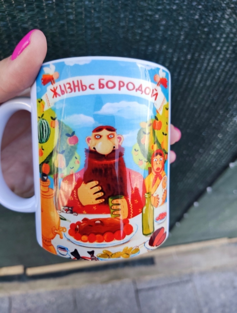 В чём феномен Васи Ложкина и чем его творчество нравится мне, плюс обзор двух шоу-румов: в Москве и в Санкт-Петербурге.