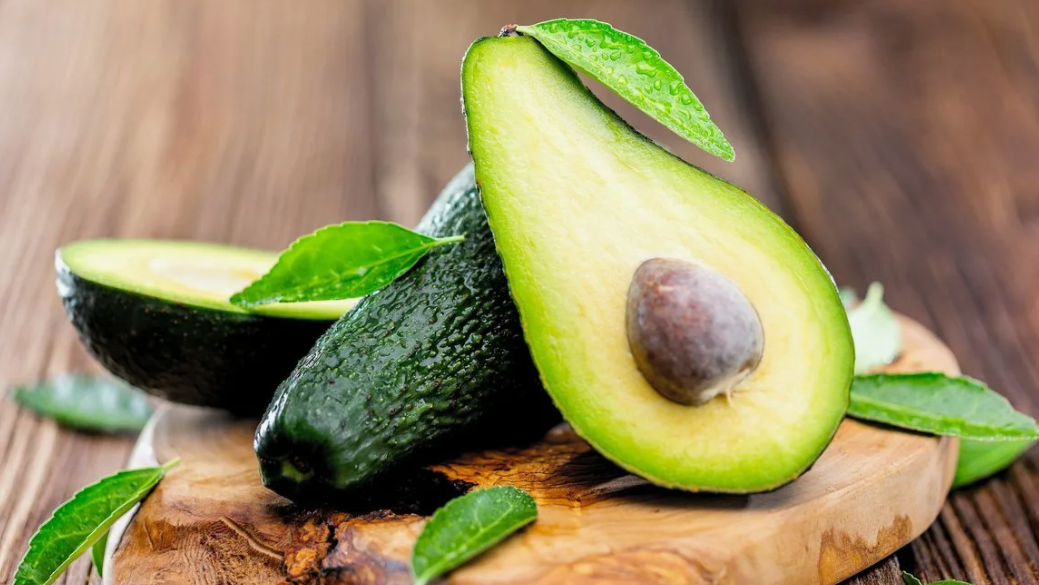 Как выбрать спелый авокадо