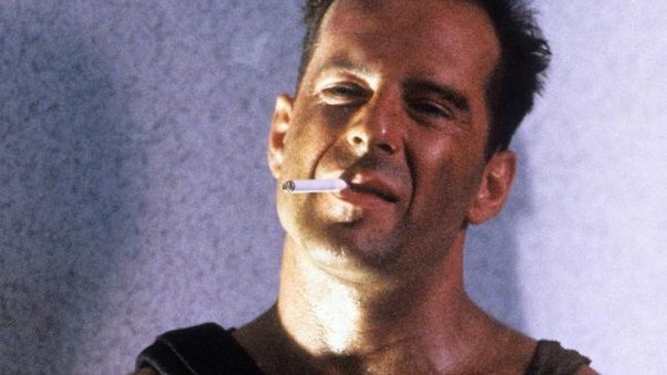 У каких крутых актеров не такое уж и крутое прошлое?