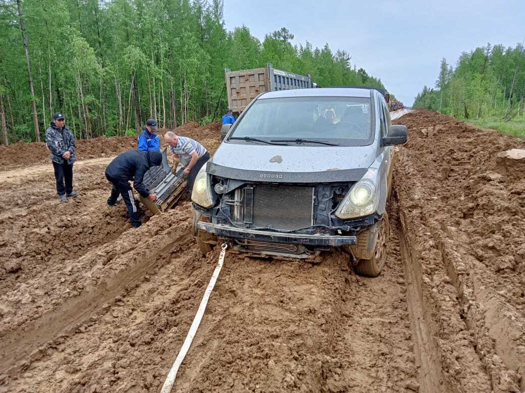 Граната в экономический форум