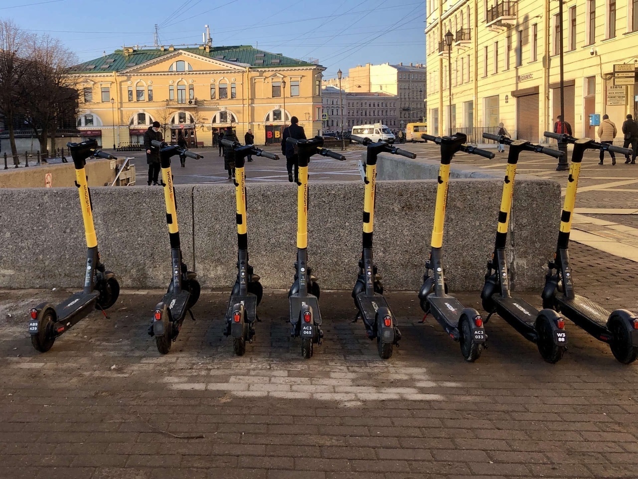 Доигрались самокатчики! В Екатеринбурге приняли радикальные меры для устранения рисков ДТП с участием электросамокатов!