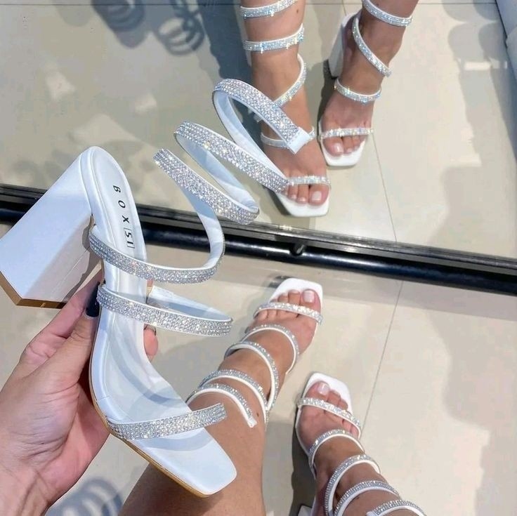 Женщинам! Модная обувь Лета 2024