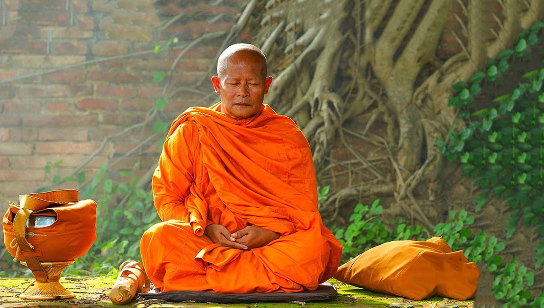 О молитве и медитации на духовном пути и в духовном развитии в сравнении!