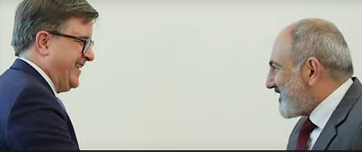 США отчаянно пытаются переманить российского союзника? Неожиданный шаг Армении на фоне военных действий на Украине