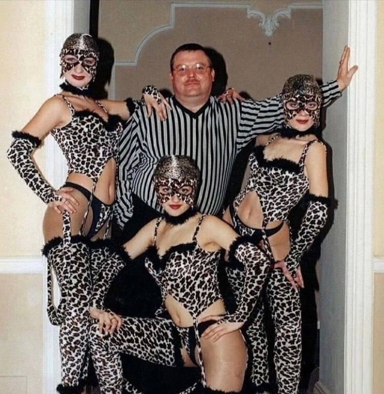 Воспоминания из 90-х: Редкие фото эпохи