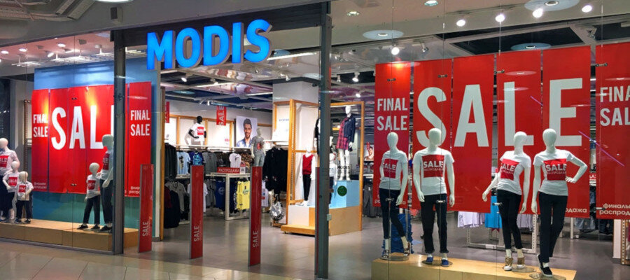 Чужой язык нагло вторгся в Россию.И заметьте, что этот наш знаменитый российский менталитет всем во благо, кроме самих россиян!